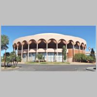 Grady Gammage Memorial Auditorium (1950), photo Marine, Wikipedia.JPG